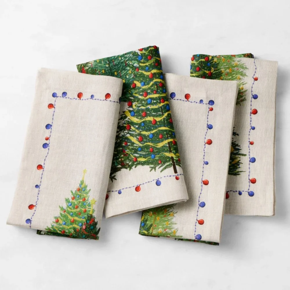 Williams Sonoma Holiday Forest Napkins Set of 4